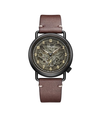Exquisite 3 Hands Automatic Leather Watch 