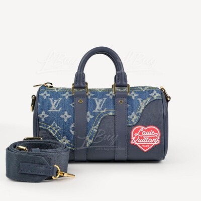 Louis Vuitton Nigo e Sling Bag