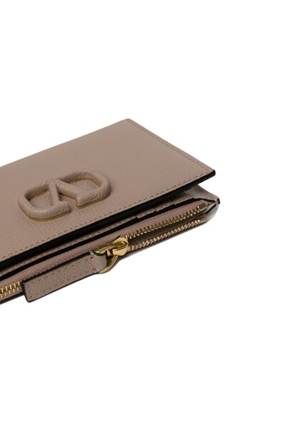 Vlogo Signature Grainy Calfskin Cardholder Wth Zip for Woman in