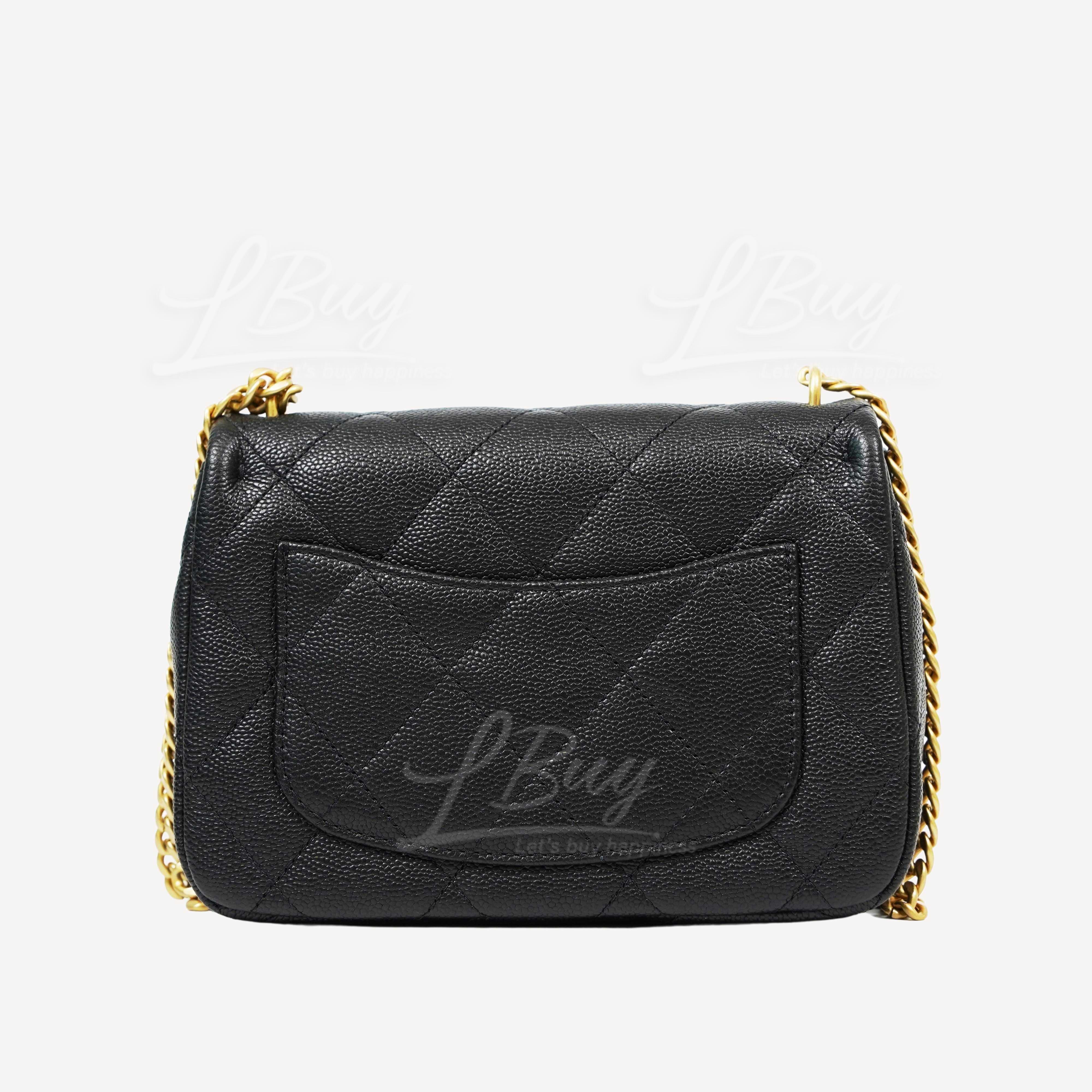 CHANEL-Chanel Heart Chain Adjustable Buckle CC Logo Flap Bag Black 20cm  AS3829