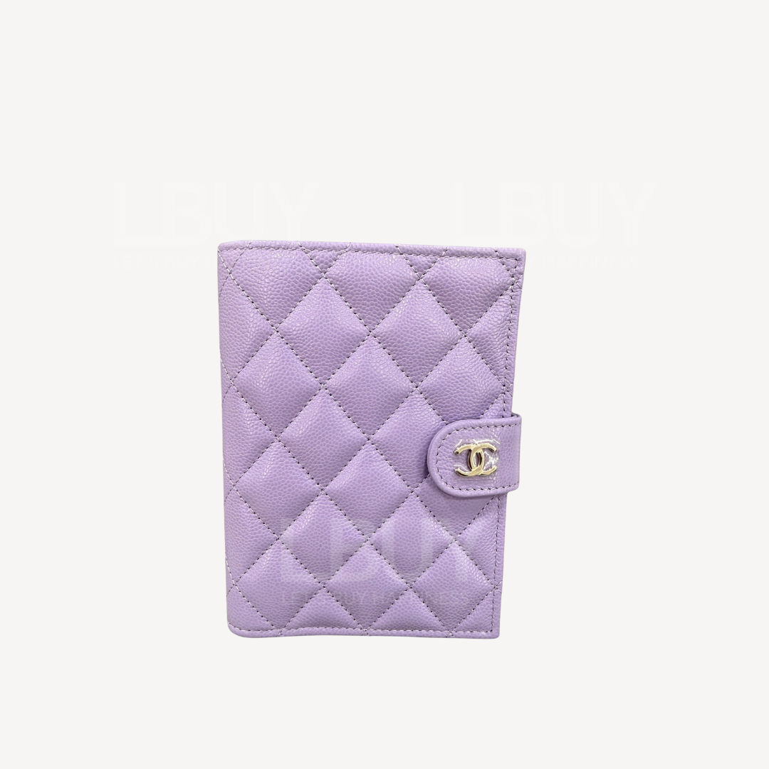 Chanel Light Purple Grained Calfskin Gold CC Logo Passport Universal Case AP3791