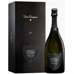 Dom Pérignon : Plénitude P2 2004 w/ Gift Box (750ml)