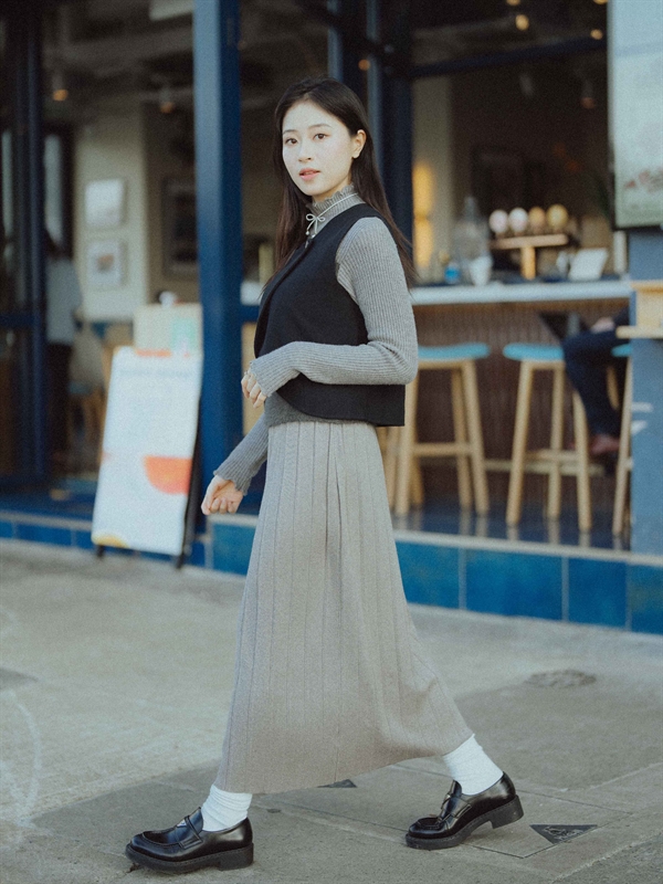 Knitted Heather Pleated Skirt 