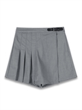  Pleated Shorts