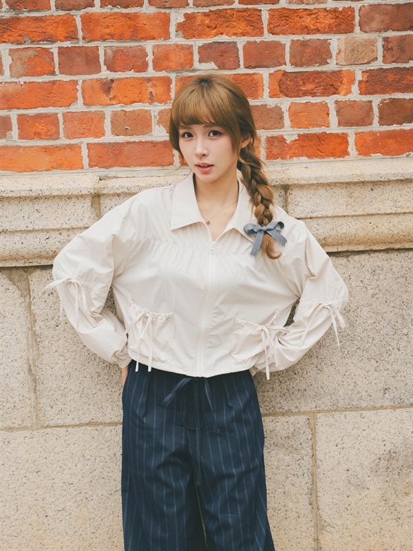 Lace Up Cropped Jacket 