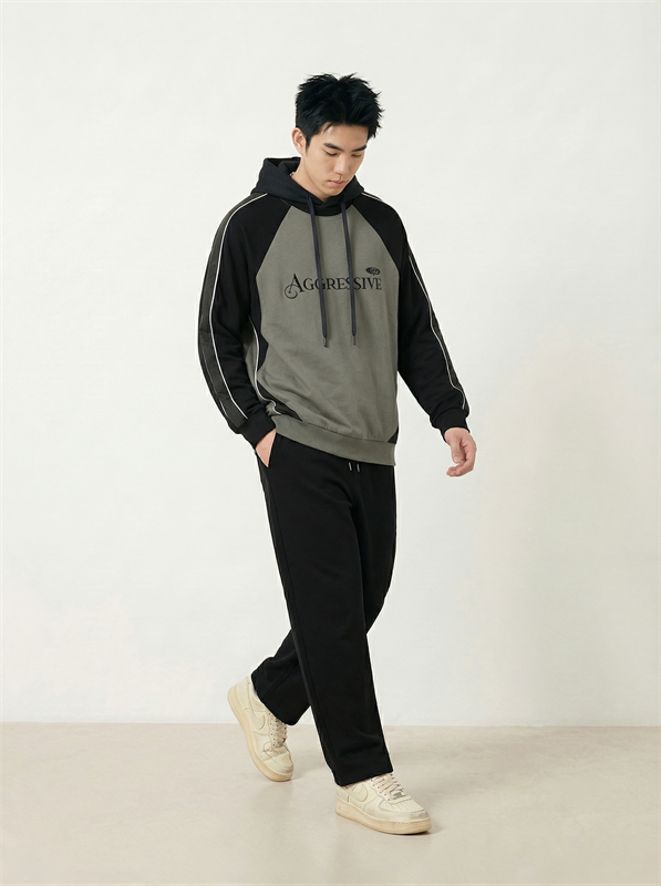 Aggressive Sweatshirt