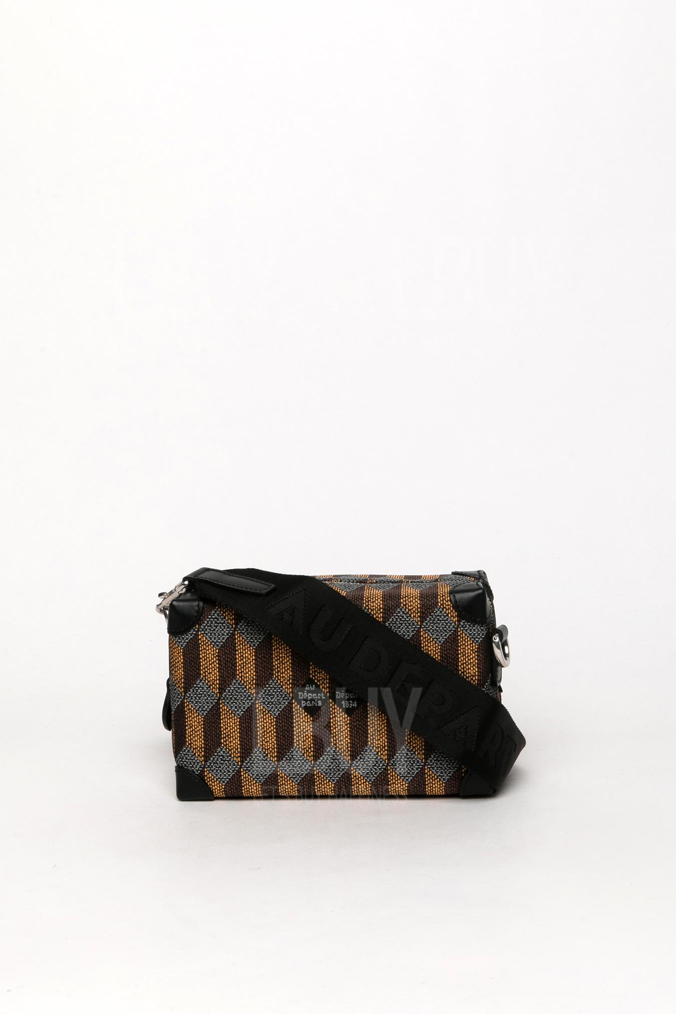 Soft Trunk Horizontal 斜揹袋