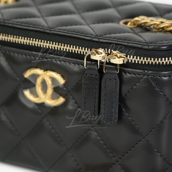 Chanel-Chanel Adjustable Gold Lock Large CC Logo Black Long Vanity Case  with Chain AP3044