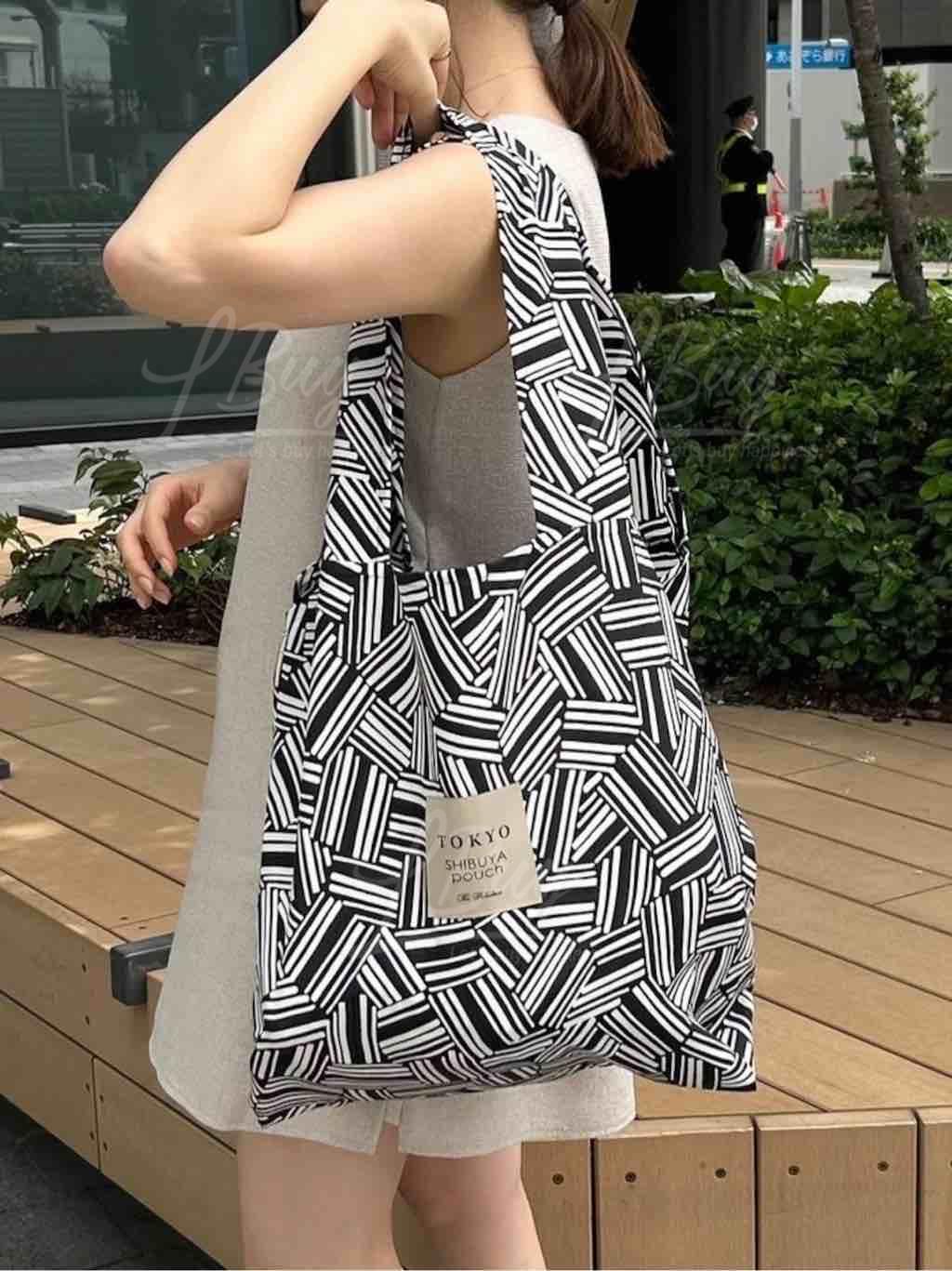 Shibuya Pouch 幾何紋單肩袋