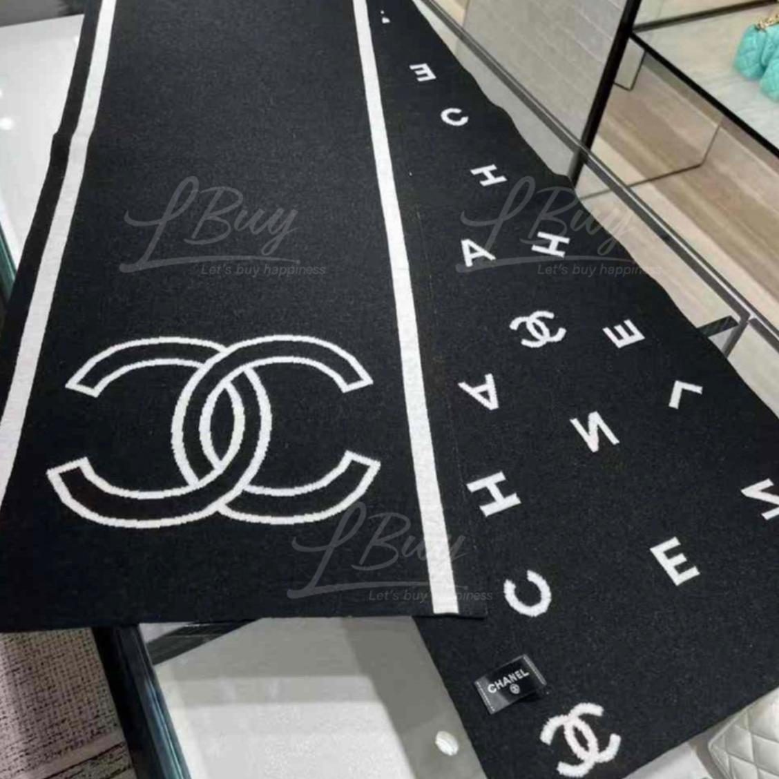 Chanel 25C Scarf