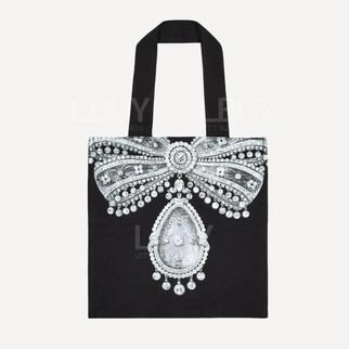 Cartier V&A London Exhibition Joint Canvas Bag Water Drop Brooch