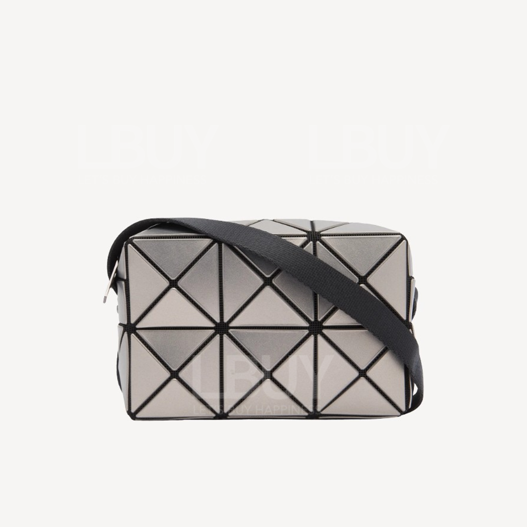 Bao Bao Issey Miyake Cuboid Metallic Shoulder Bag Silver No.91