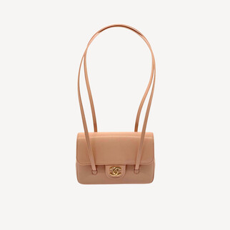 Chanel Preppy Coco 皮革背带包 澹粉红色 AP5068